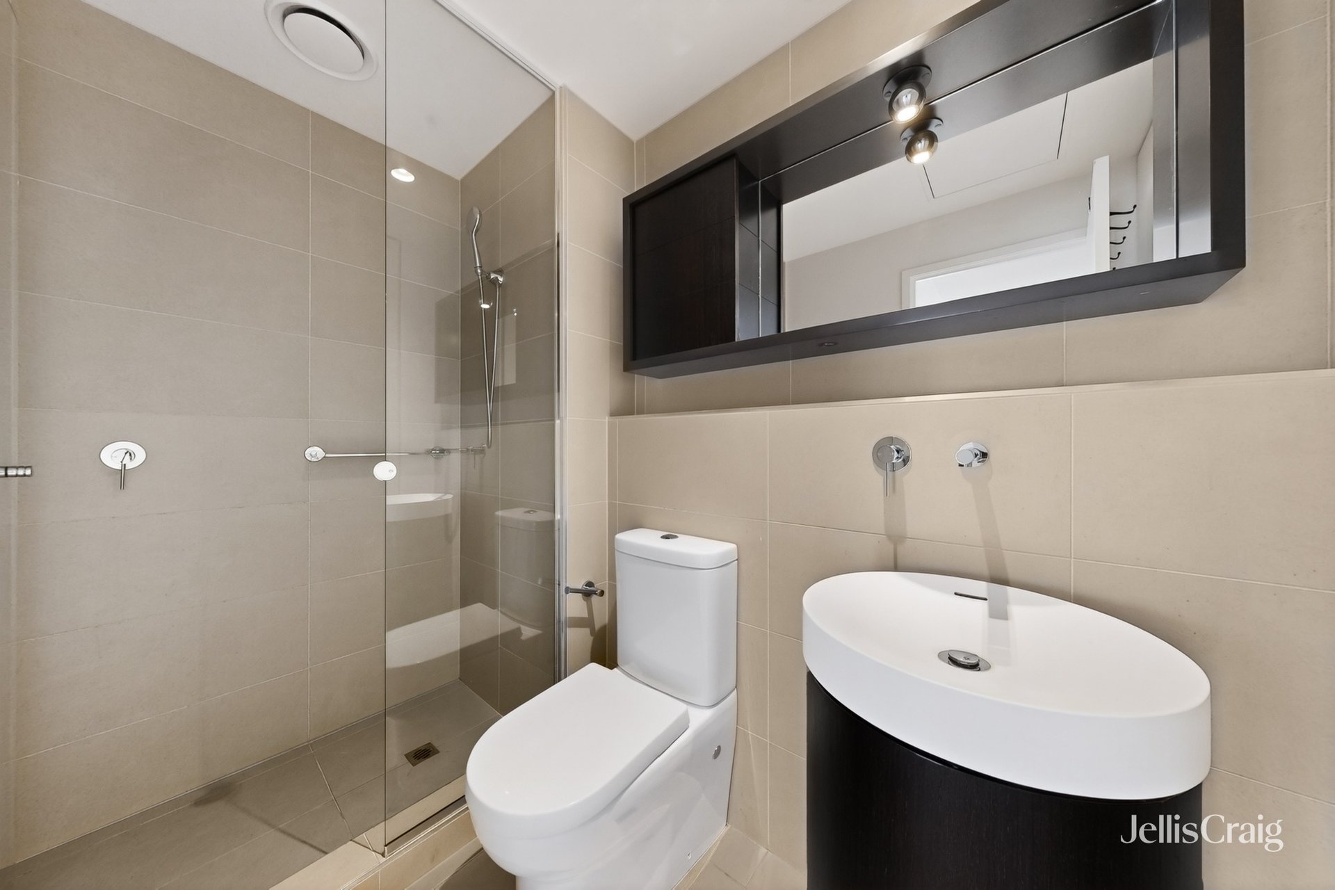 604/11 Shamrock Street, Abbotsford image 7