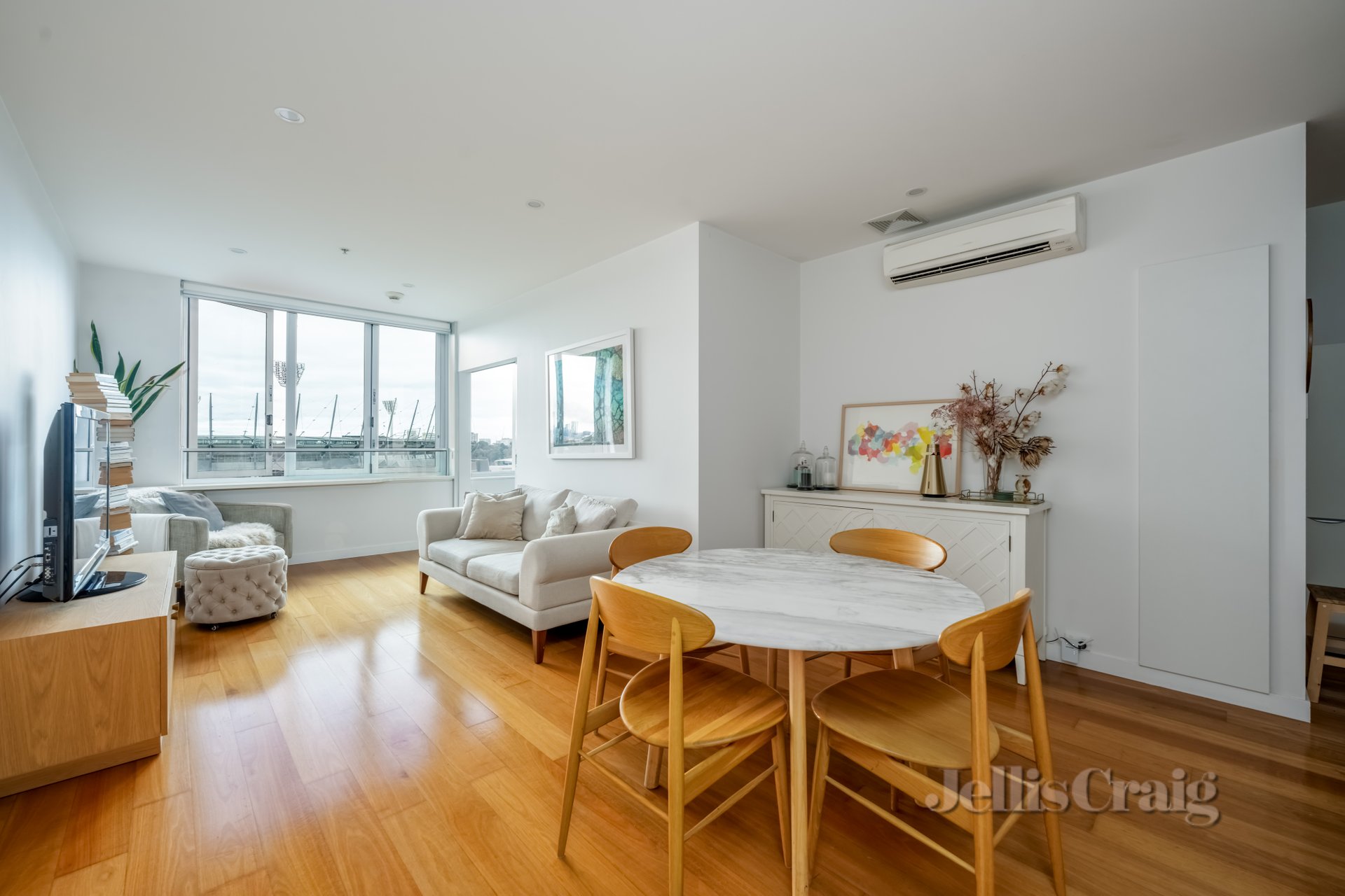 604/166 Wellington Parade, East Melbourne image 1
