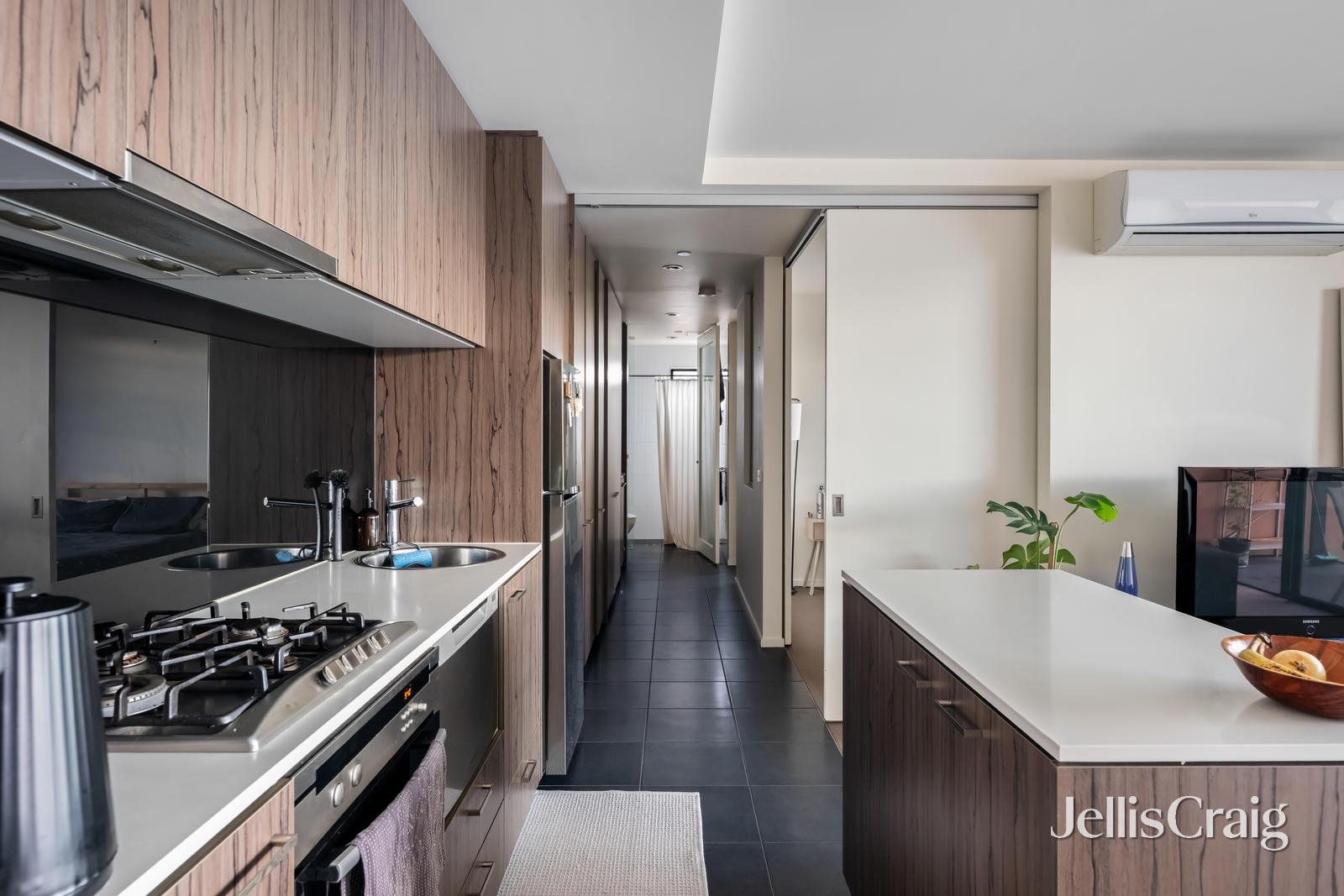 604/1C Michael Street, Brunswick image 4