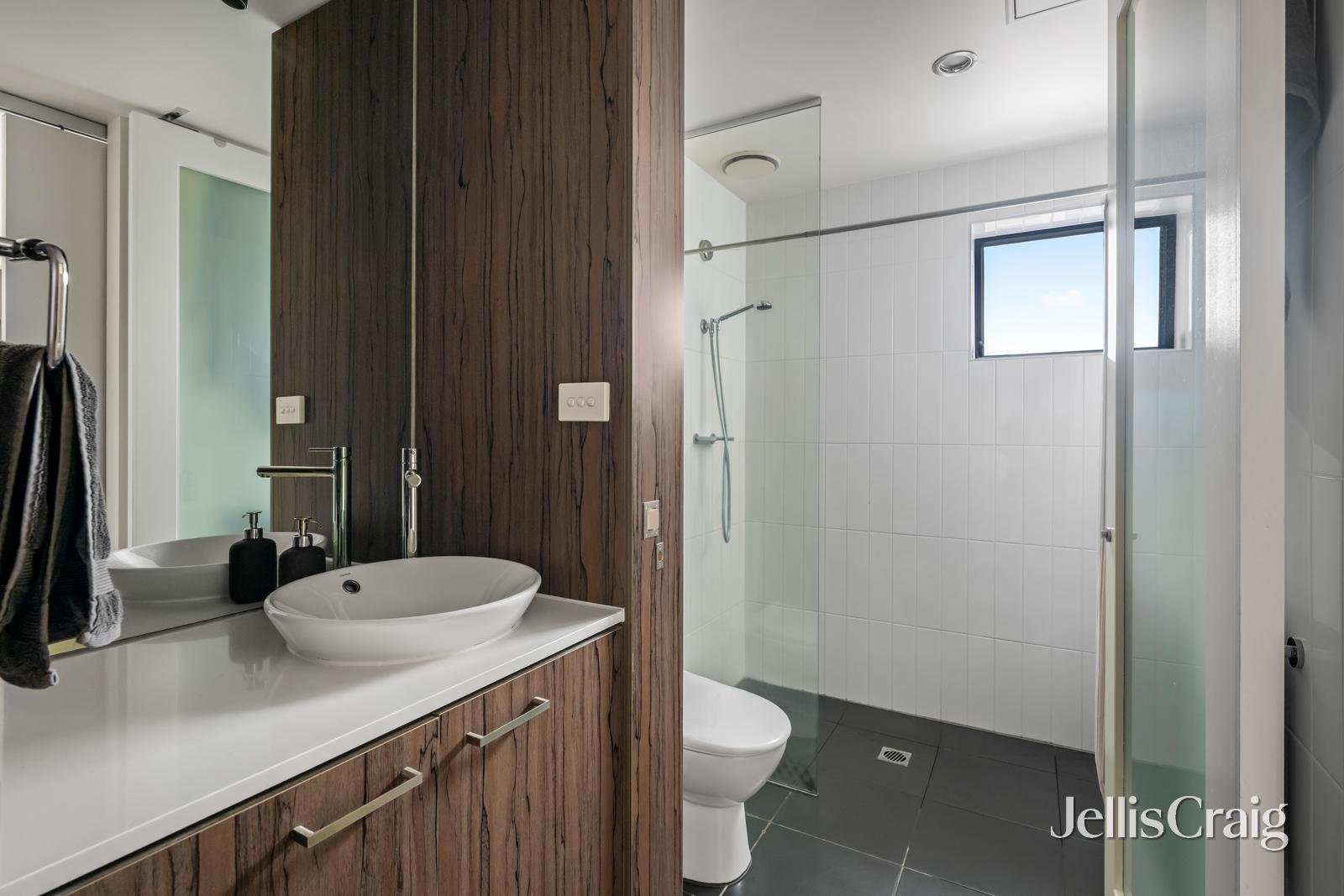 604/1C Michael Street, Brunswick image 7