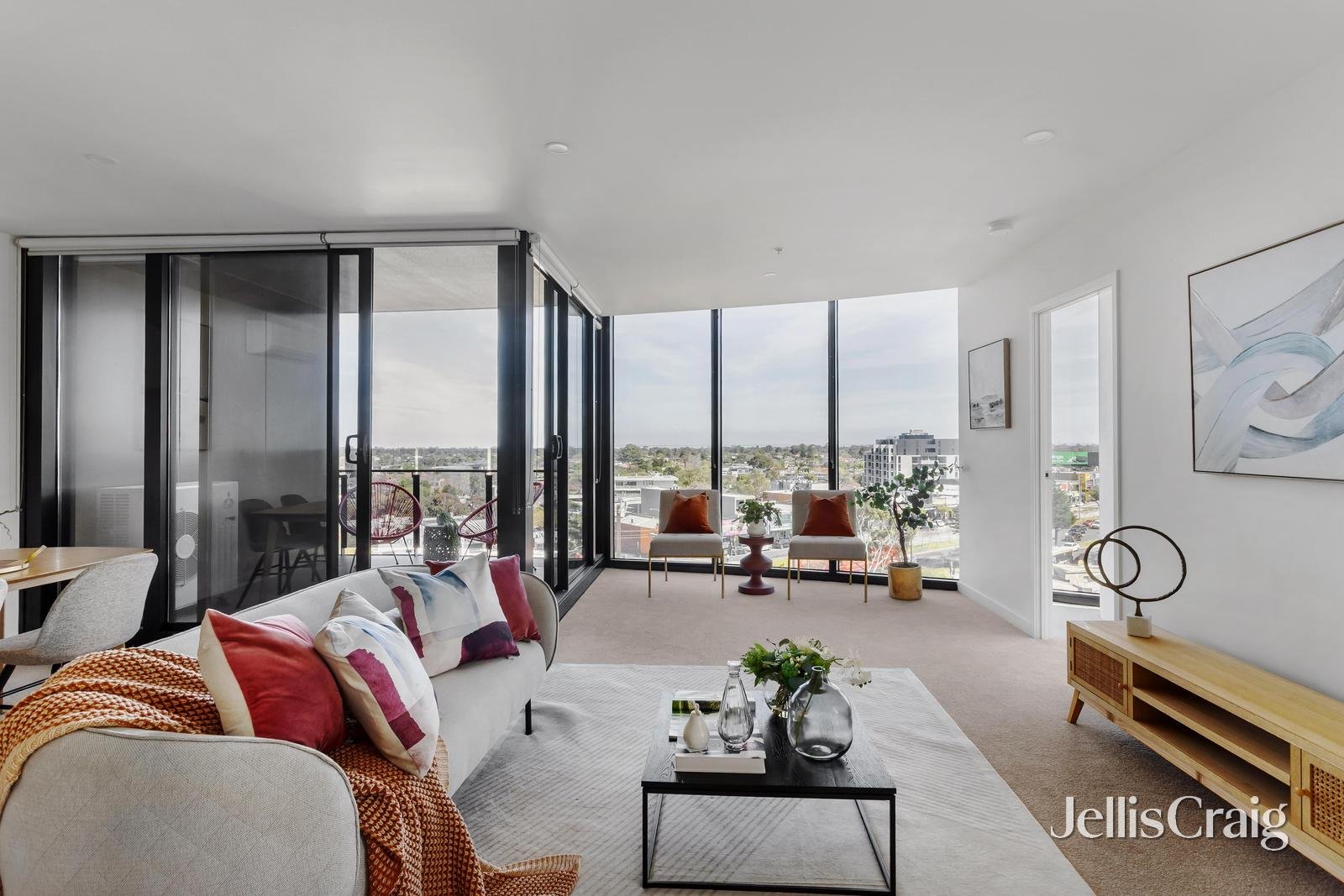 604/6 Station Street, Moorabbin image 3