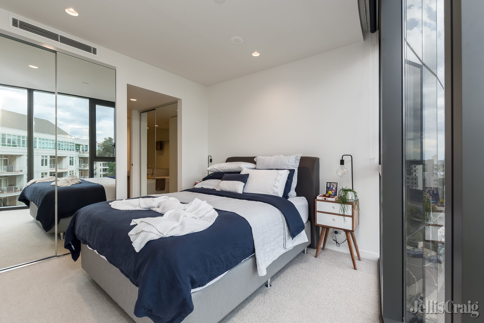 604/681 Chapel Street, South Yarra image 4