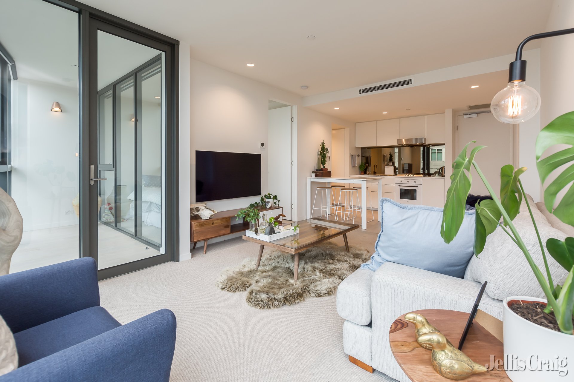 604/681 Chapel Street, South Yarra image 2