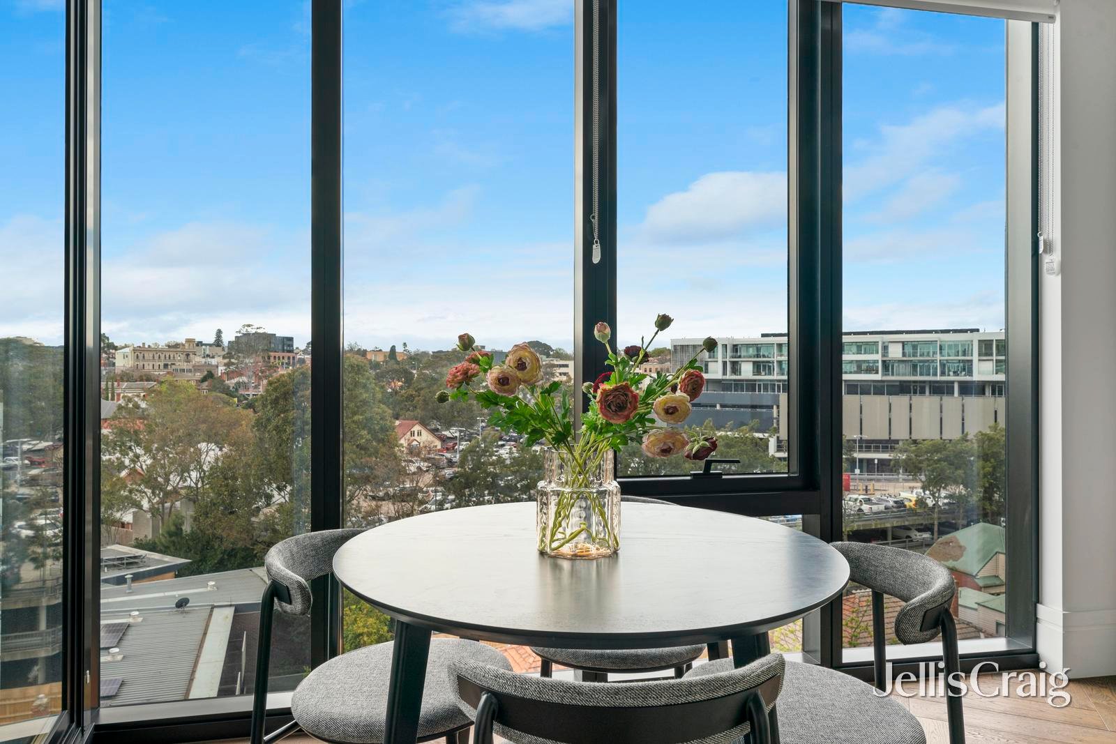 604/9 Porter Street, Hawthorn East image 4