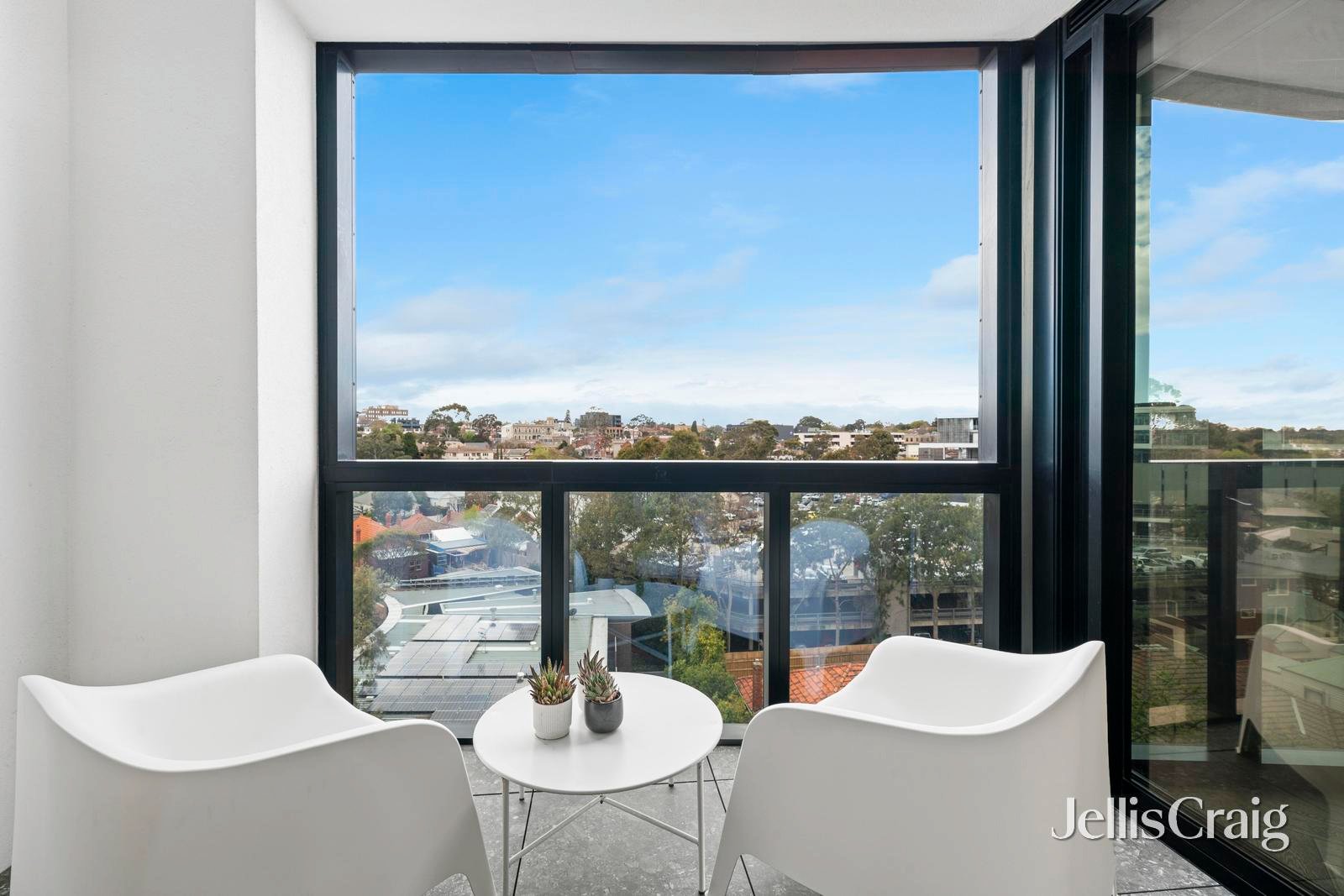 604/9 Porter Street, Hawthorn East image 5