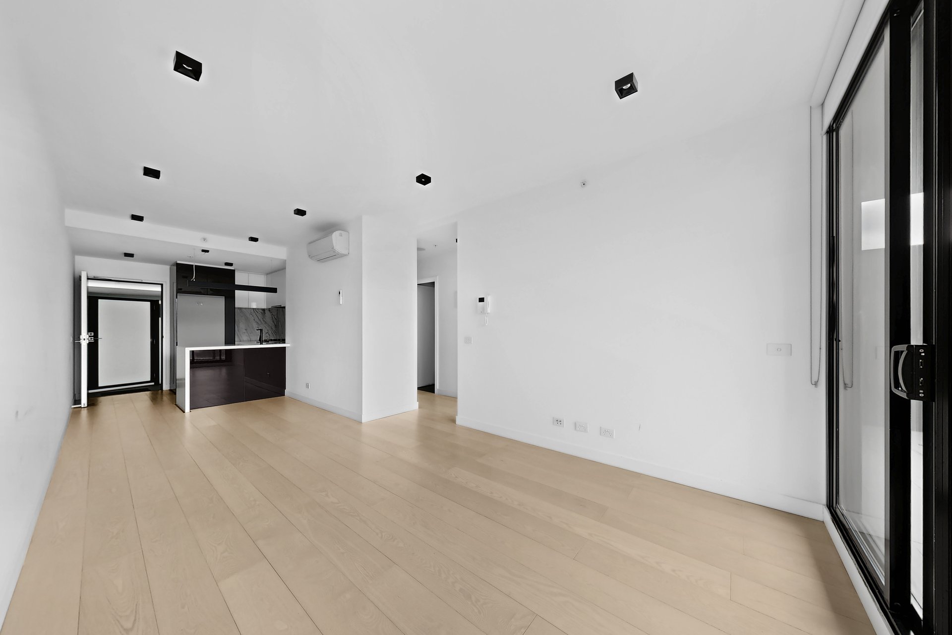 605/101 Tram Road, Doncaster image 3
