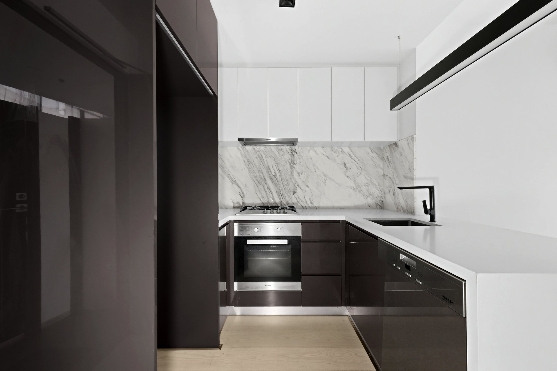605/101 Tram Road, Doncaster image 6