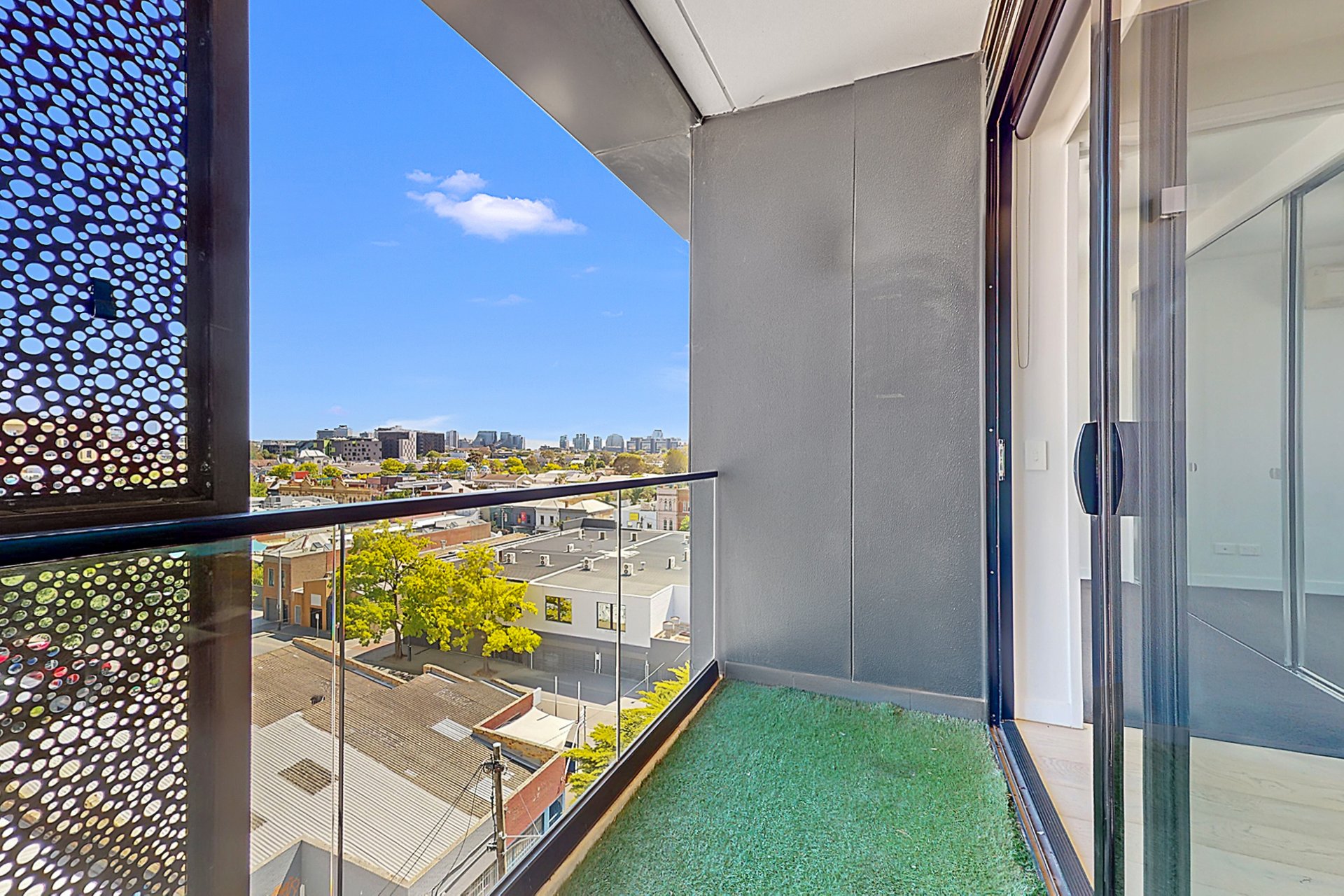 605 / 5-7 Wilson Street SOUTH YARRA