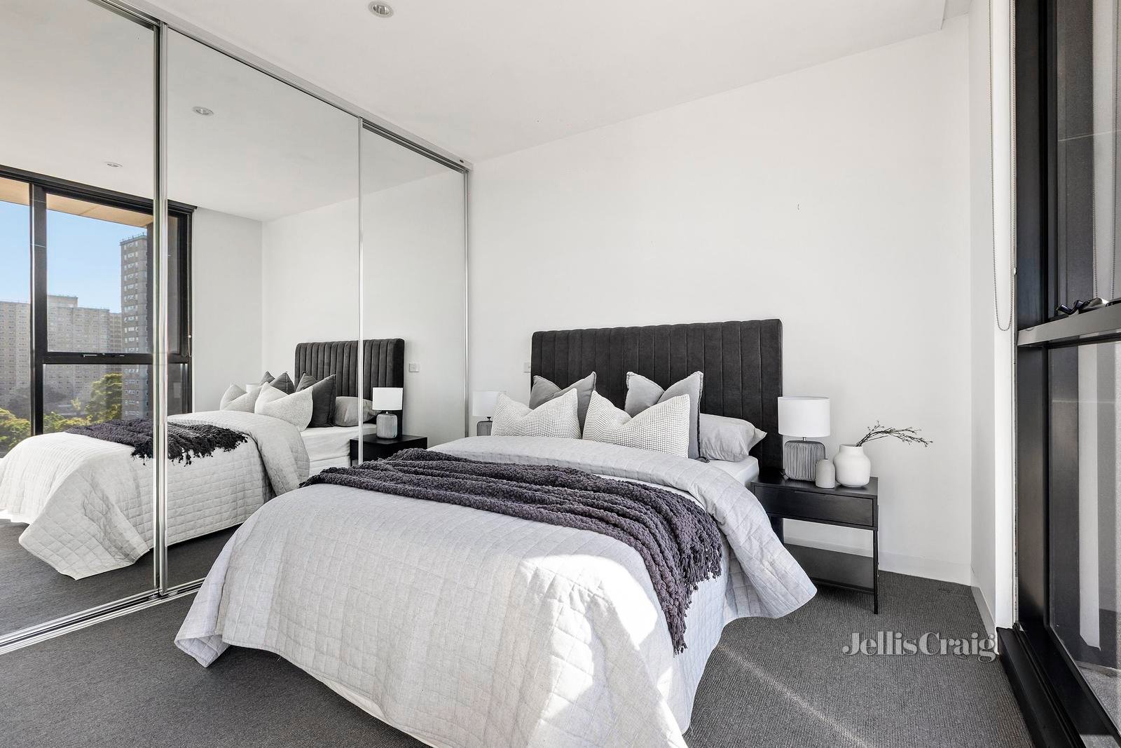 606/255 Racecourse Road, Kensington image 6