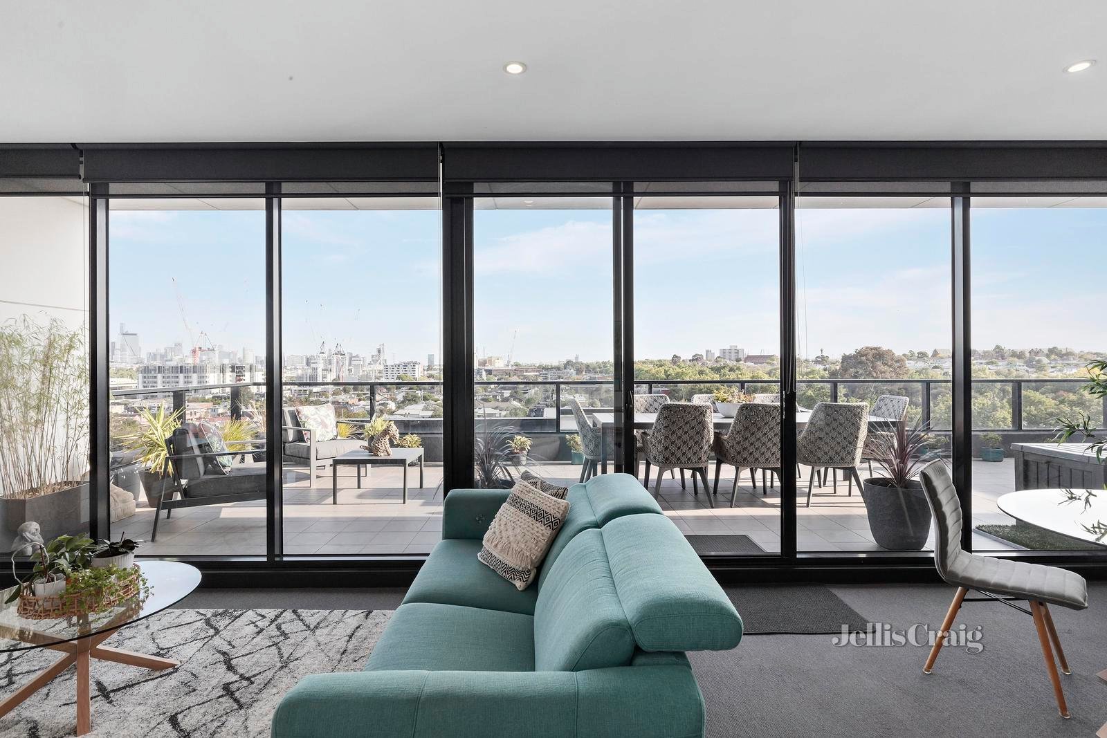 606/255 Racecourse Road, Kensington image 1