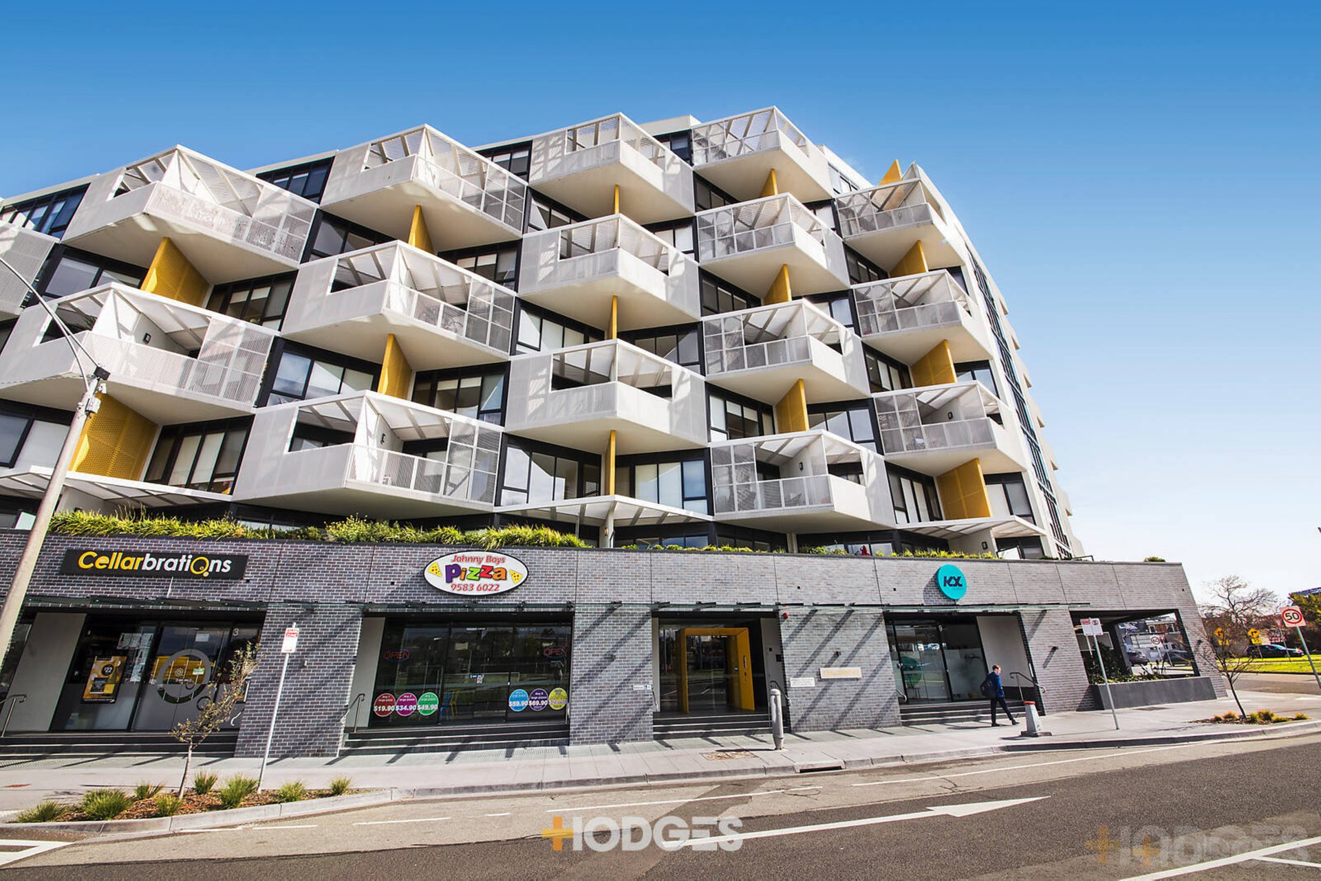 606 / 7 Balcombe Road Mentone