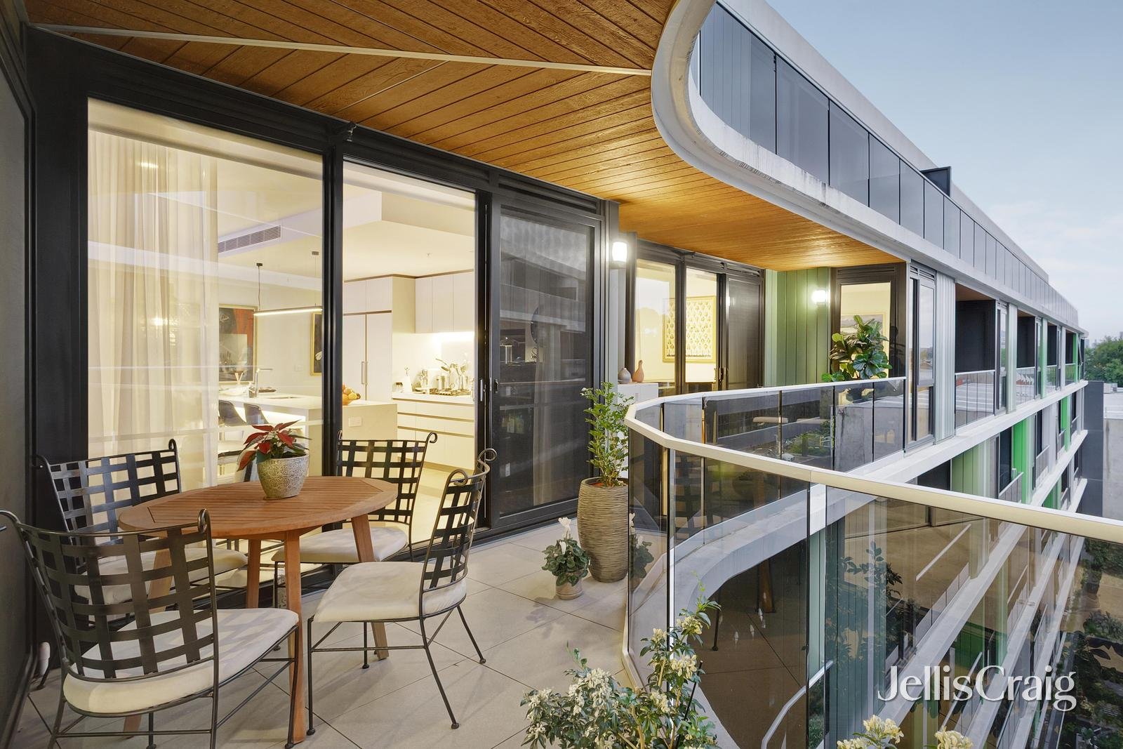 607/1 Drill Street, Hawthorn image 1