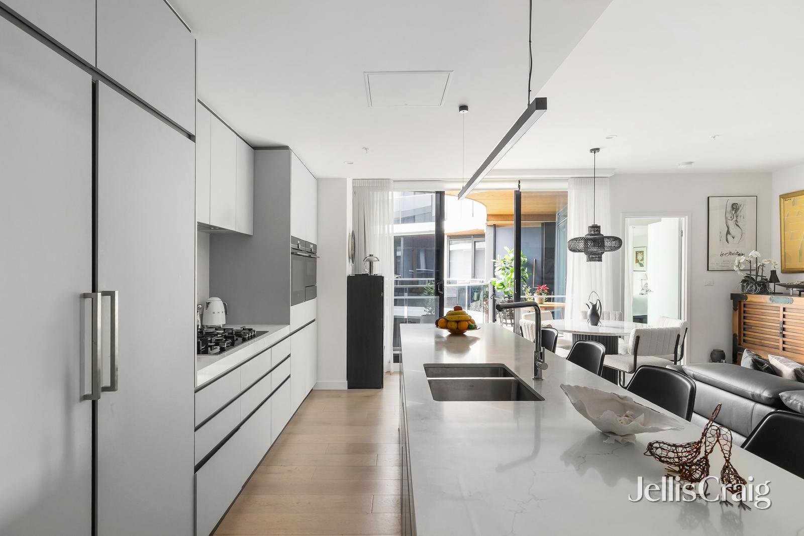 607/1 Drill Street, Hawthorn image 4