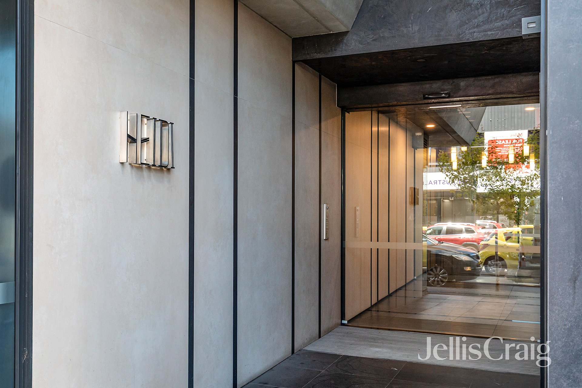 607/120 Burgundy Street, Heidelberg image 2