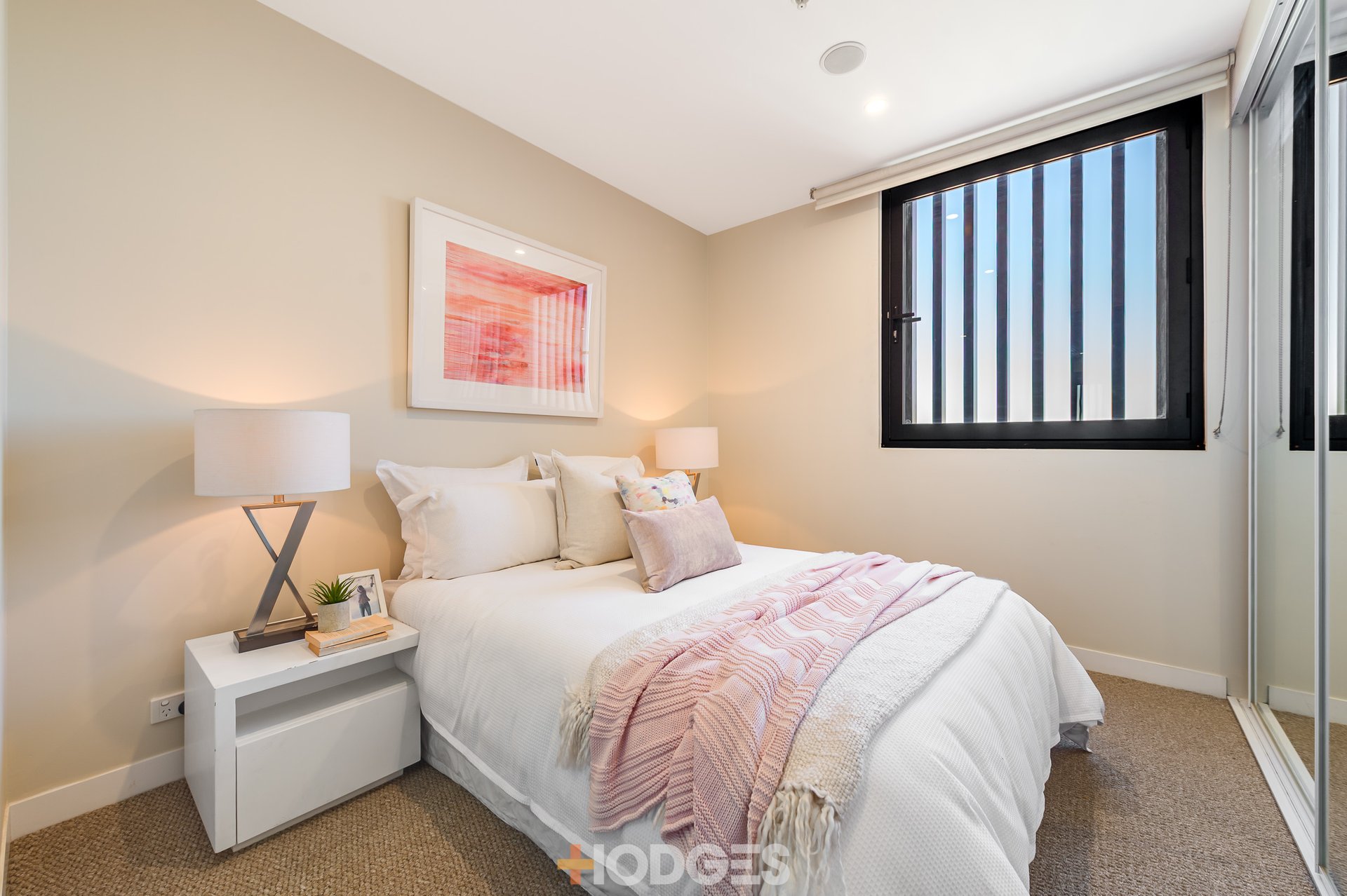 607 / 18 McCombie Street Elsternwick