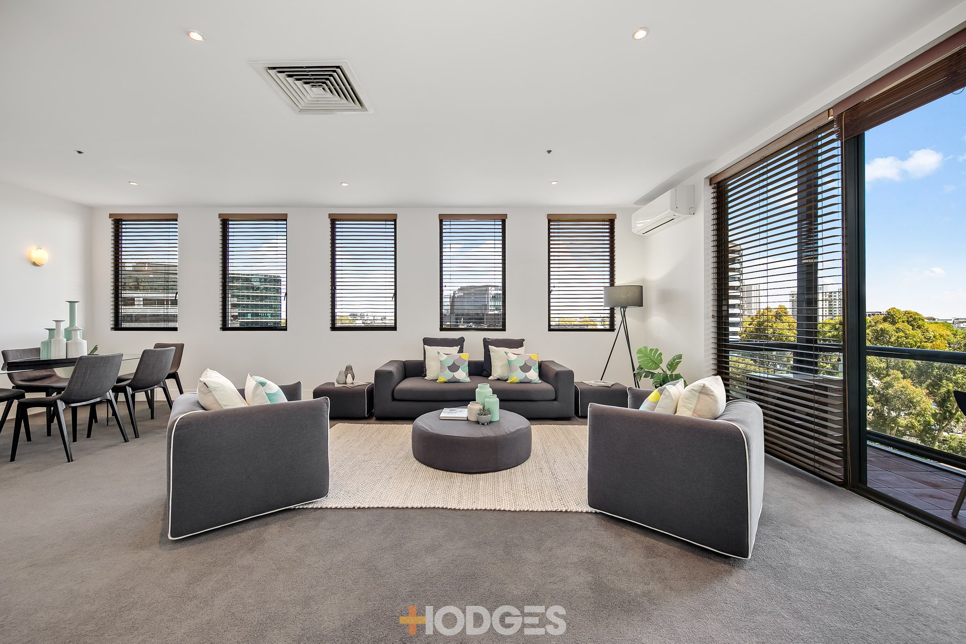 607 / 221 Sturt Street Southbank