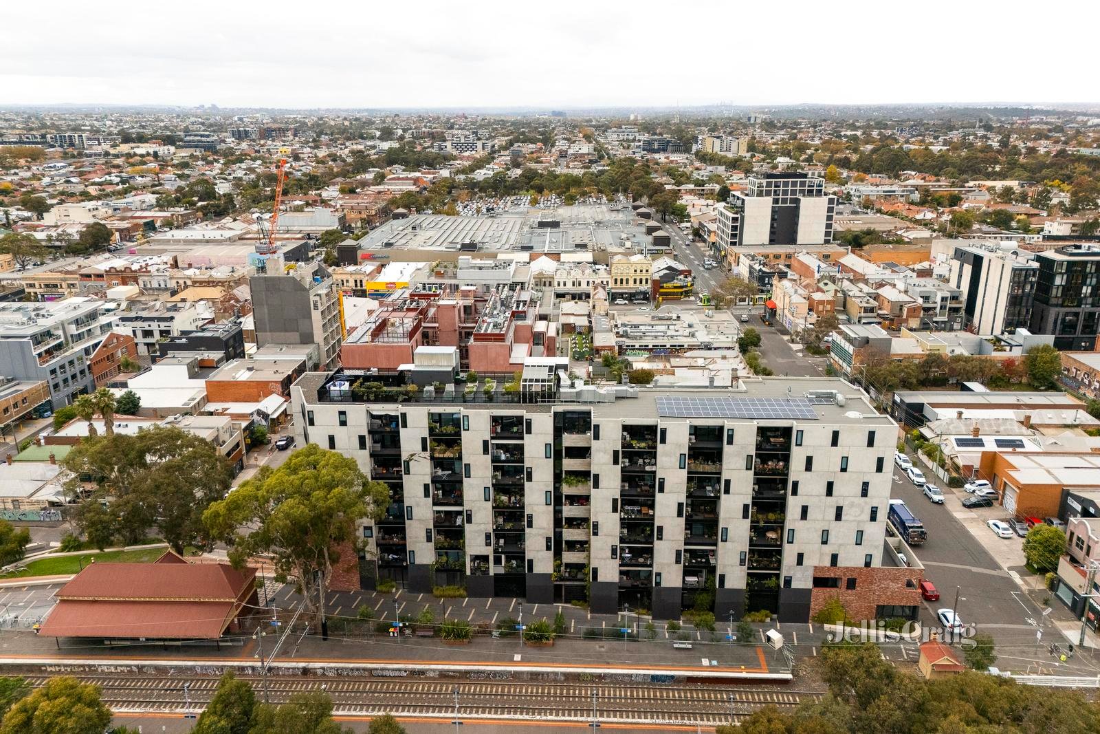 607/27 Wilson Avenue, Brunswick image 10