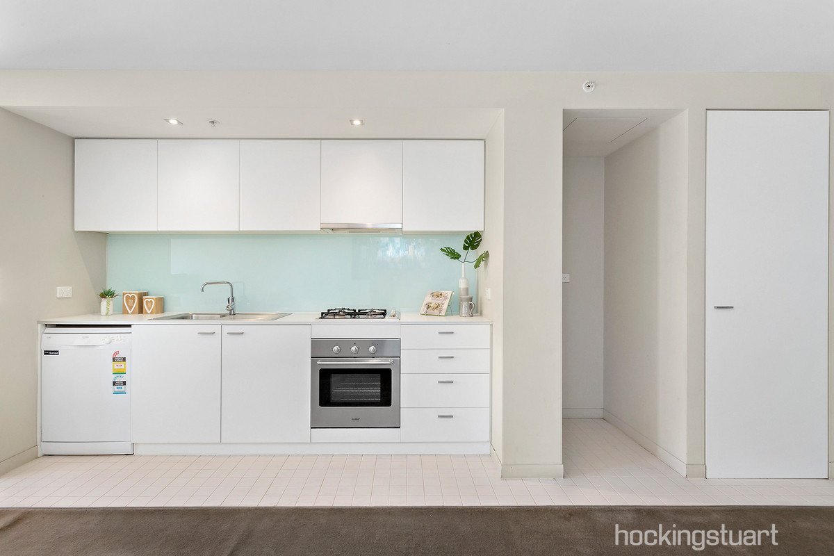 607/377 Burwood Road, Hawthorn image 3