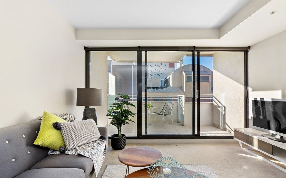 607/377 Burwood Road, Hawthorn image 2