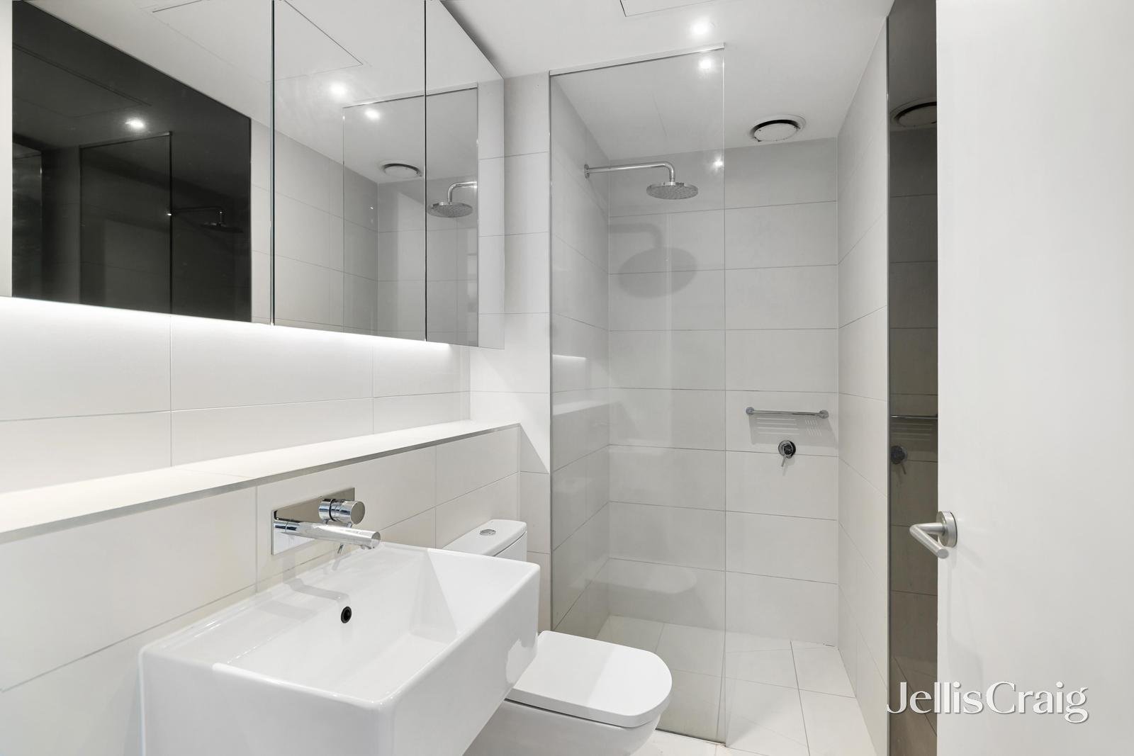 607/97 Palmerston Crescent, South Melbourne image 5