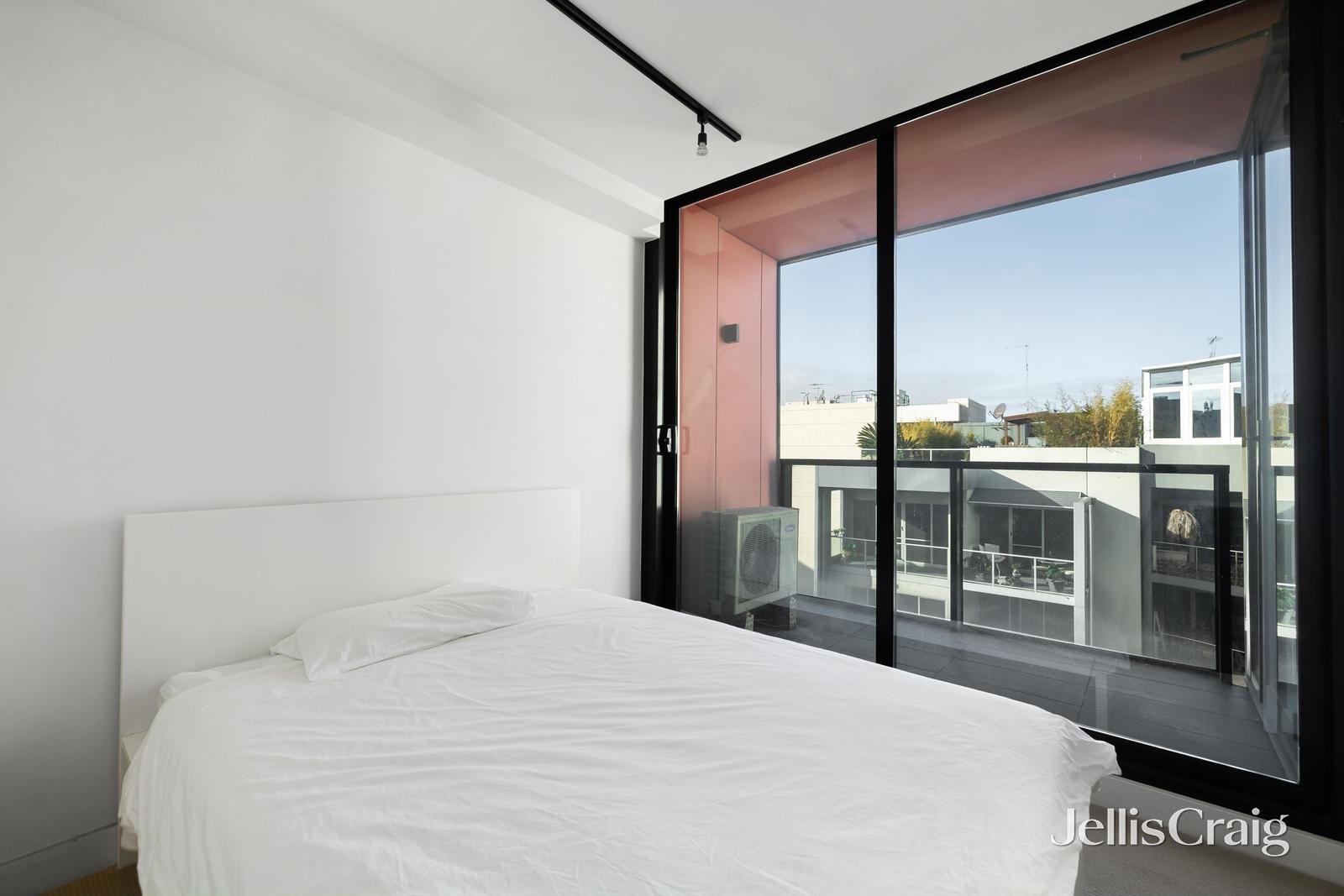 607/97 Palmerston Crescent, South Melbourne image 6