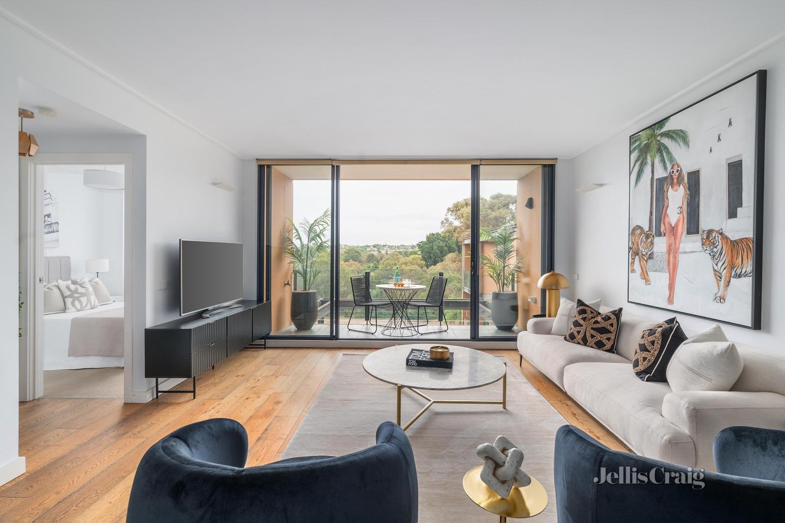 60/8 Wallen Road, Hawthorn image 1