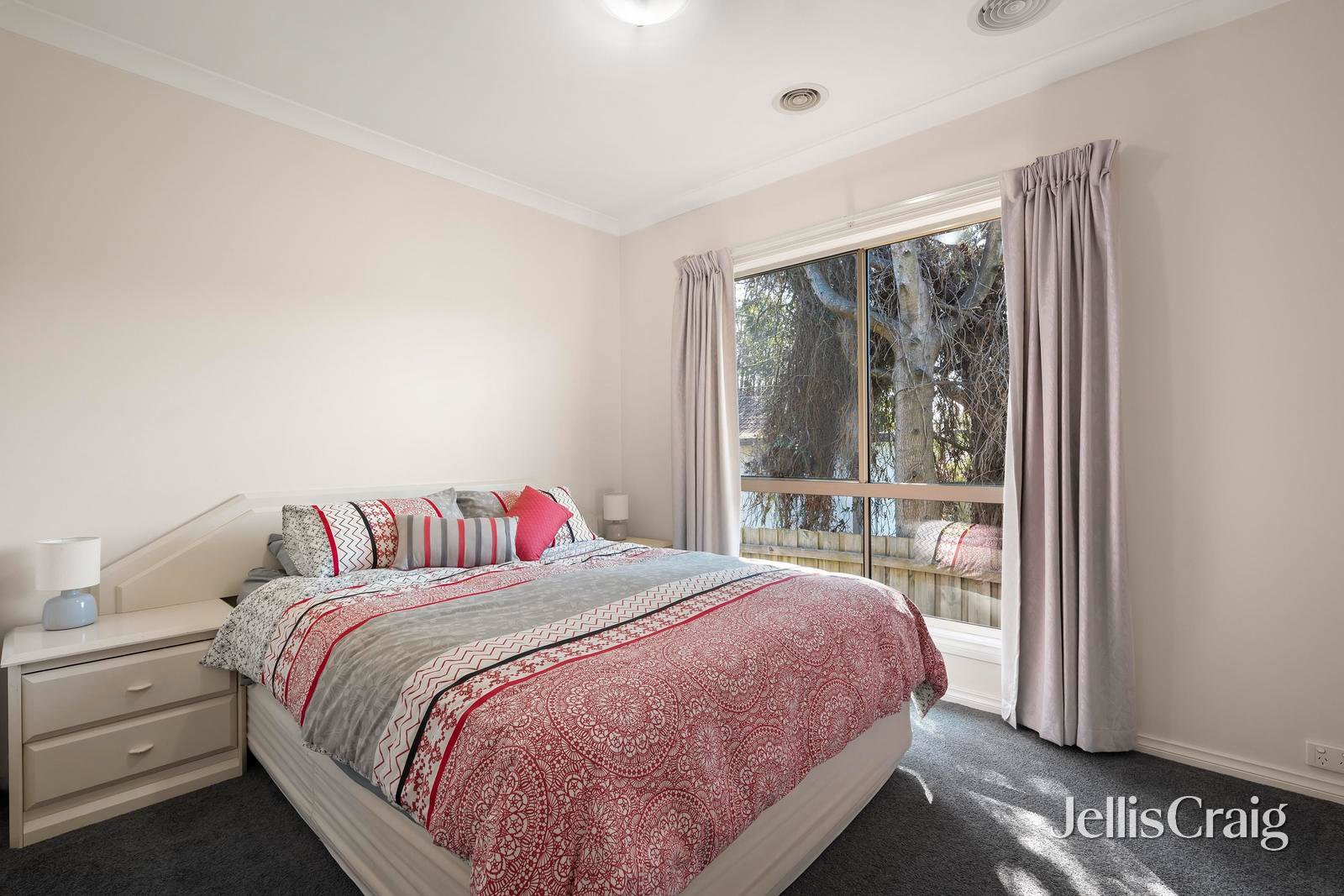 60a Hawthory Road, Kilsyth image 7