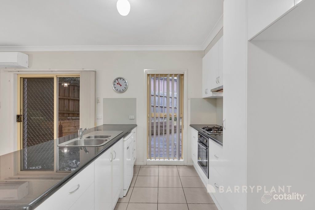 6/1-3 Boronia Road, Vermont image 2