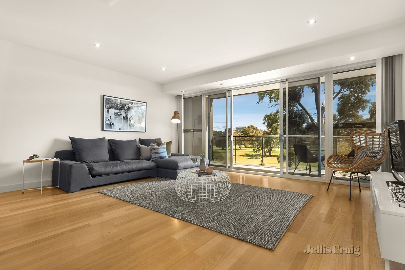 6/1-5 River Avenue, Ascot Vale image 3