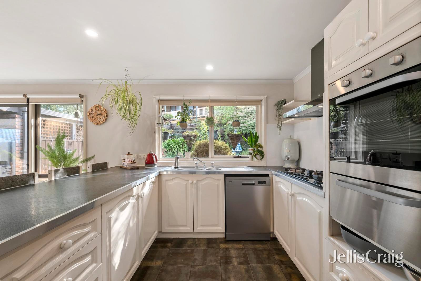 61-65 Summit Road, Lilydale image 5
