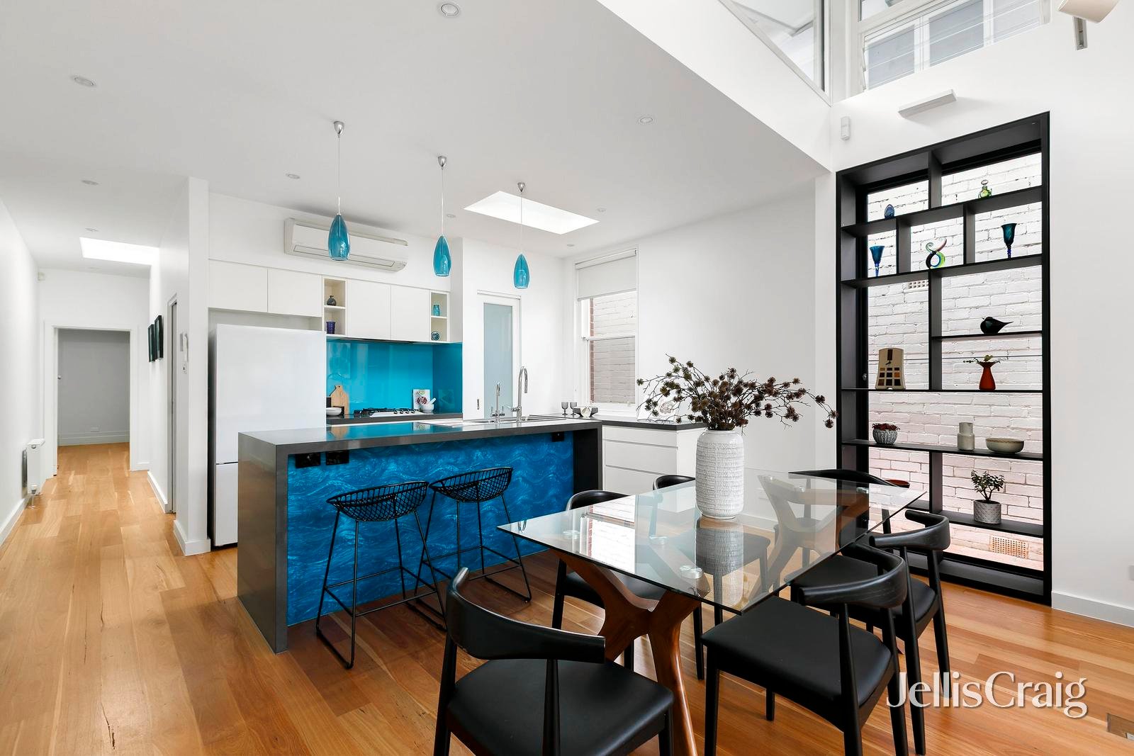 61 Addison Street, Elwood image 4