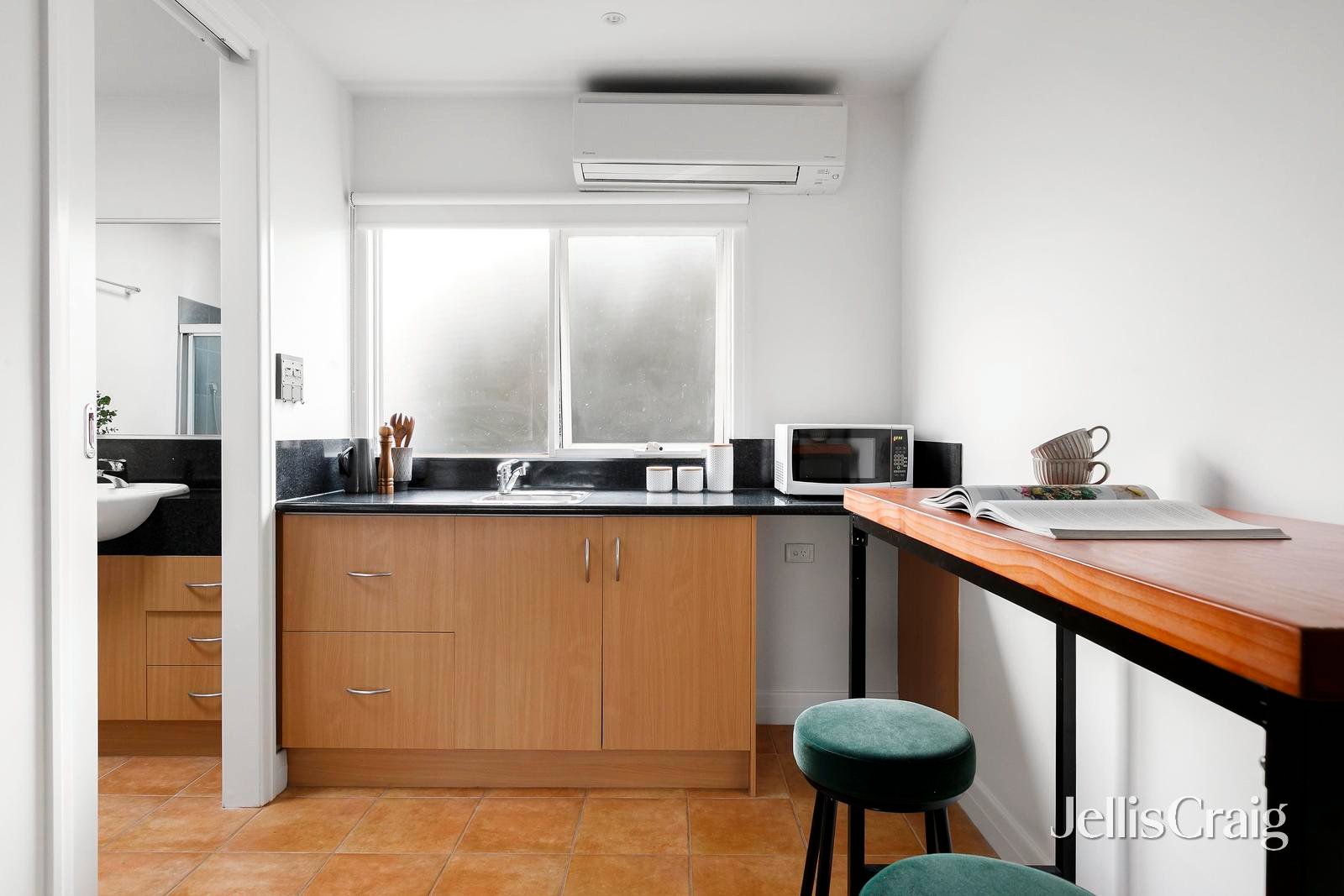 61 Addison Street, Elwood image 18