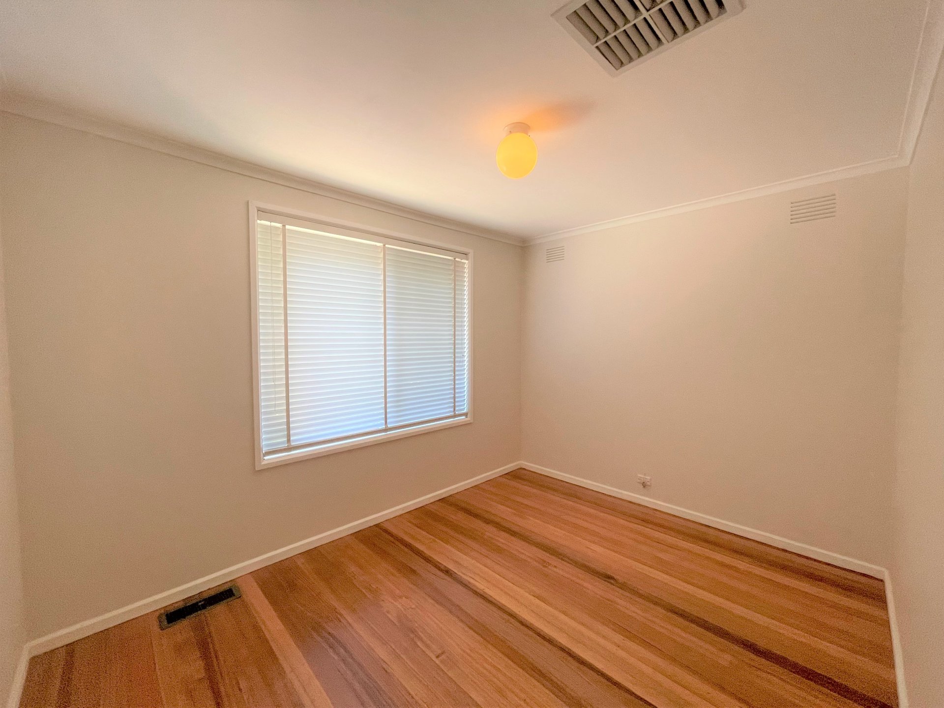 61 Anora Crescent, Mulgrave image 8