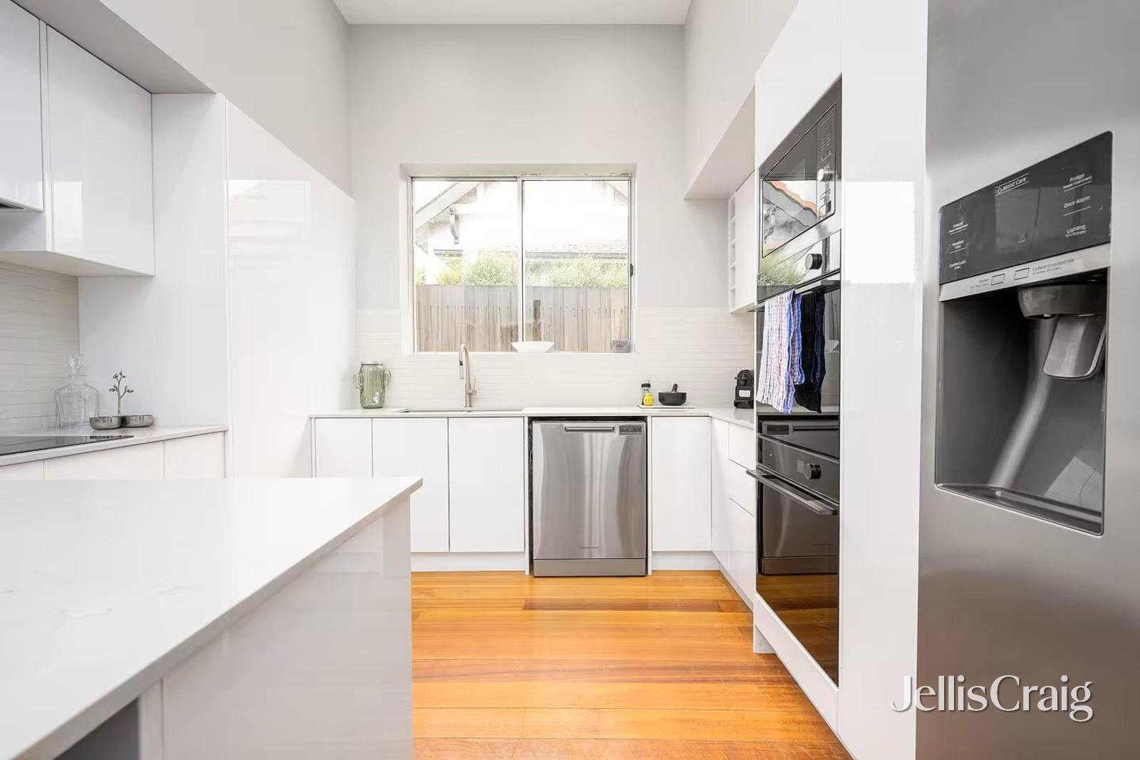 61 Ballarat Road, Footscray image 4