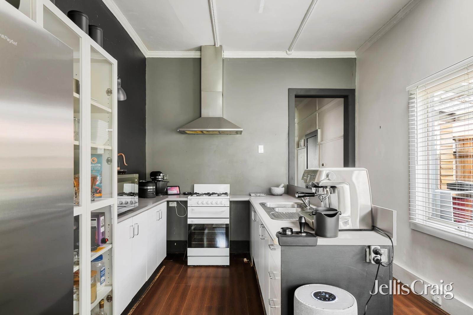 61 Blackwood Street, Carnegie image 6