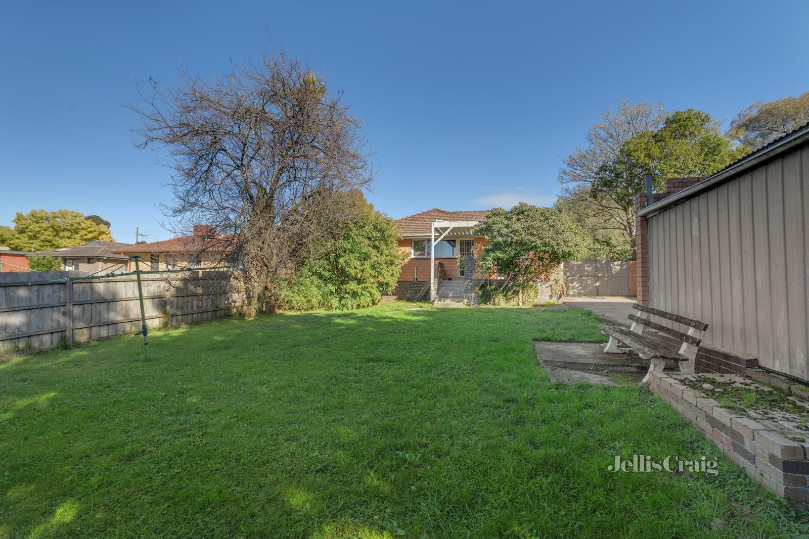 61 Bona Vista Road, Bayswater image 6