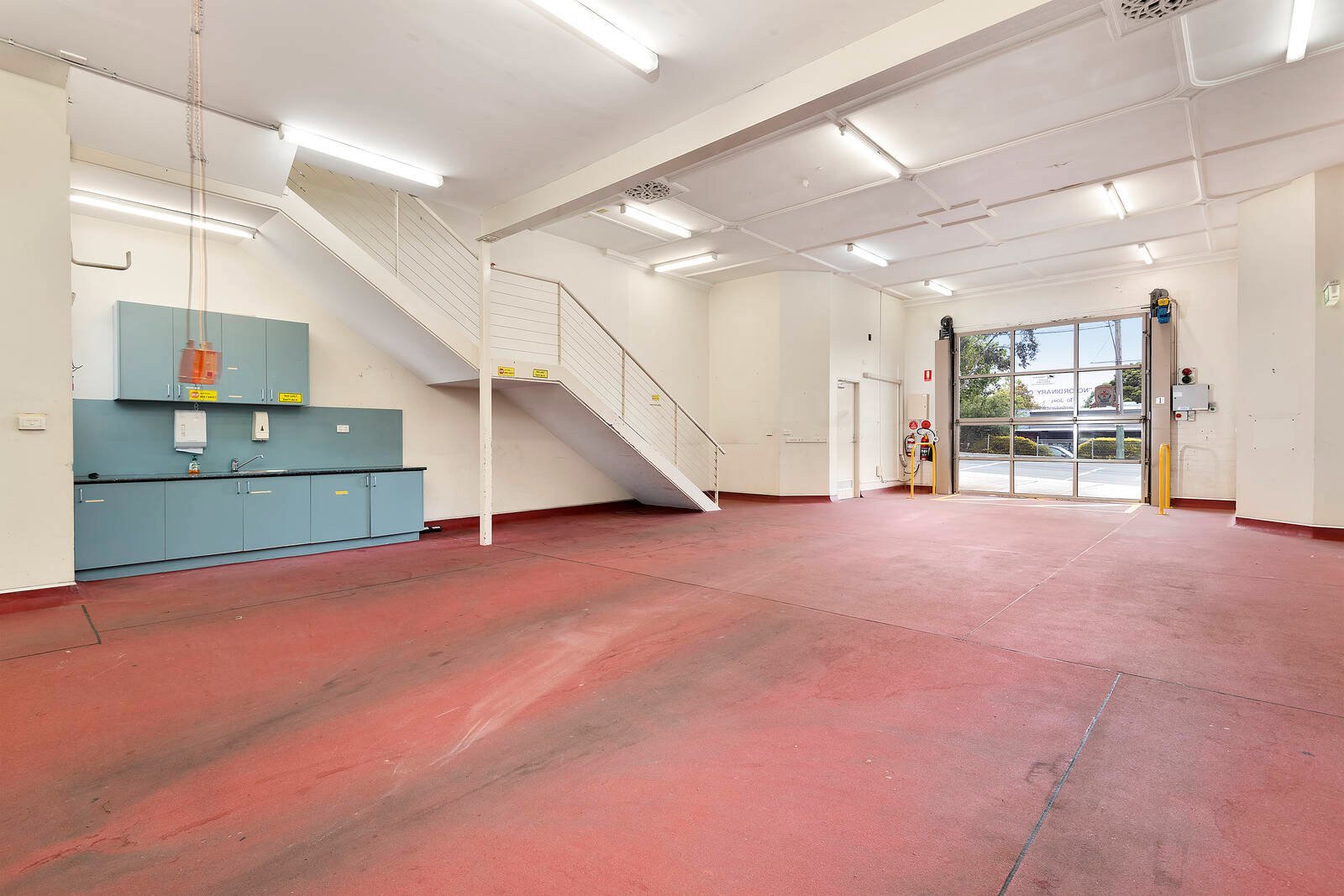 Property Gallery Thumbnail 4