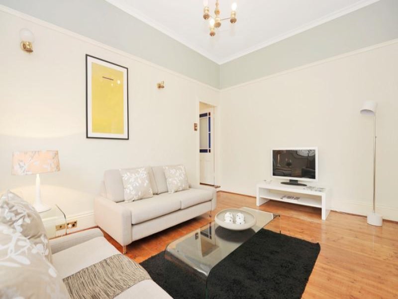 Property Gallery Thumbnail 3