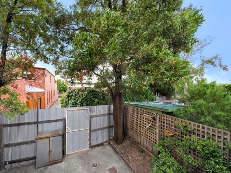 Property Gallery Thumbnail 8