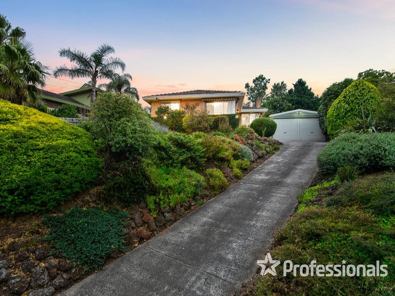 61 Chirnside Drive, Chirnside Park image 1