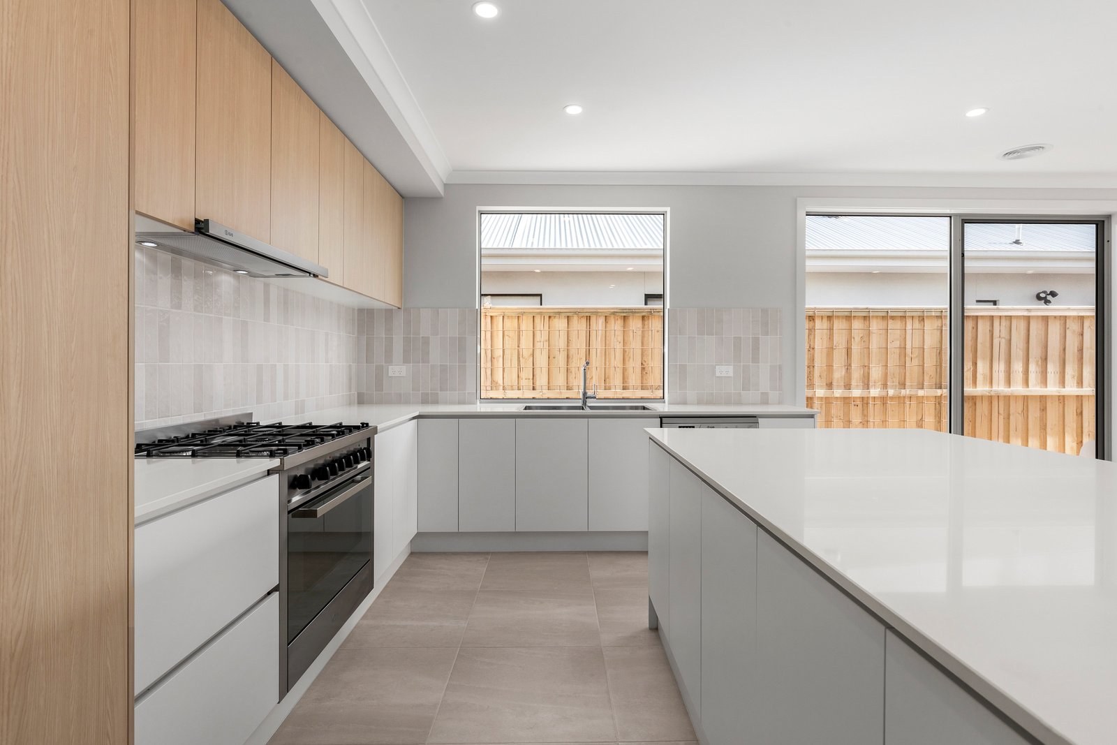 Property Gallery Thumbnail 3