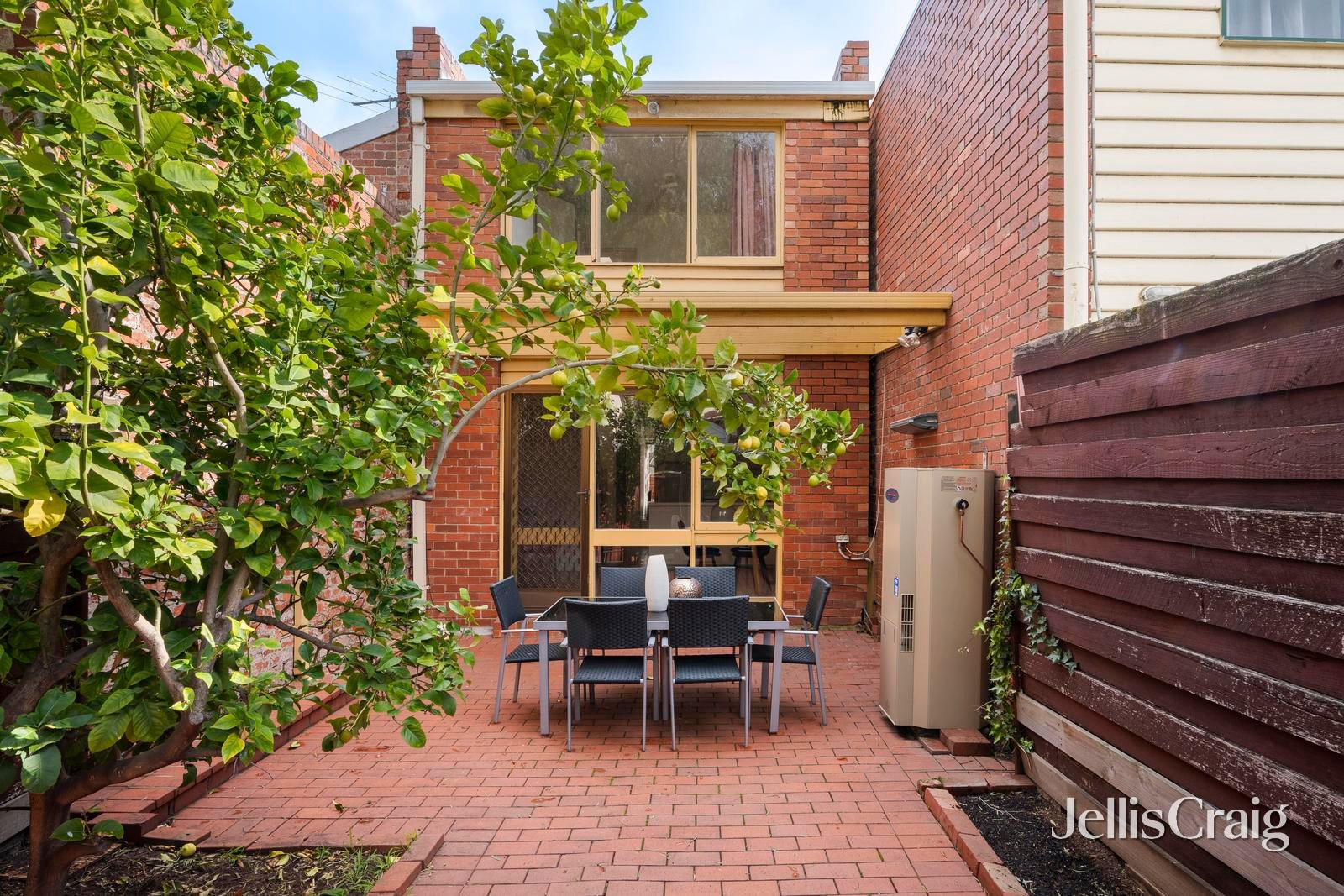 61 Cobden Street, South Melbourne image 8