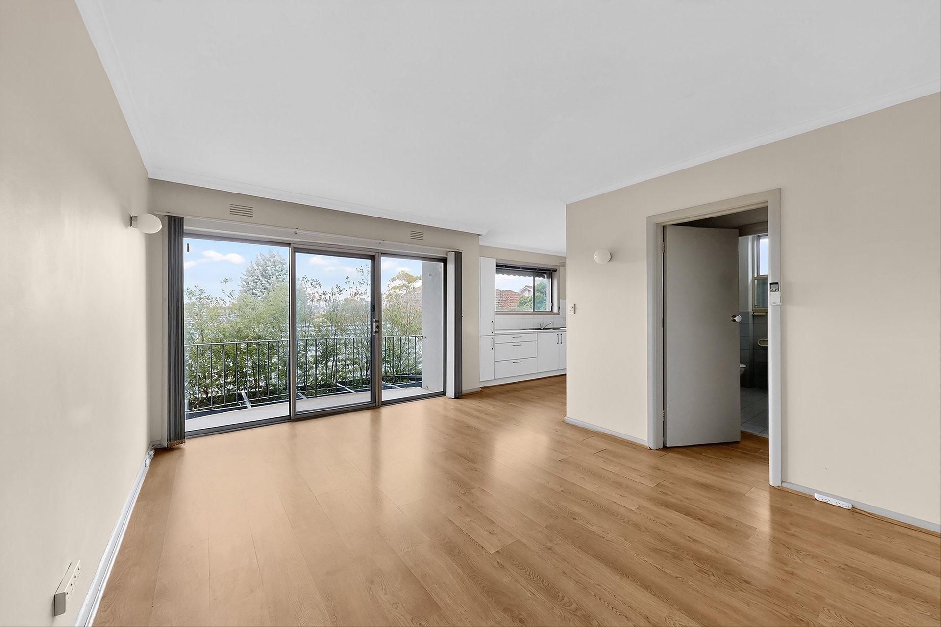 6/1 Cohuna Street, Brunswick West image 5