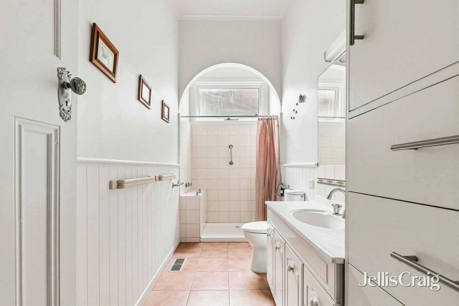 61 Crisp Street, Hampton image 12