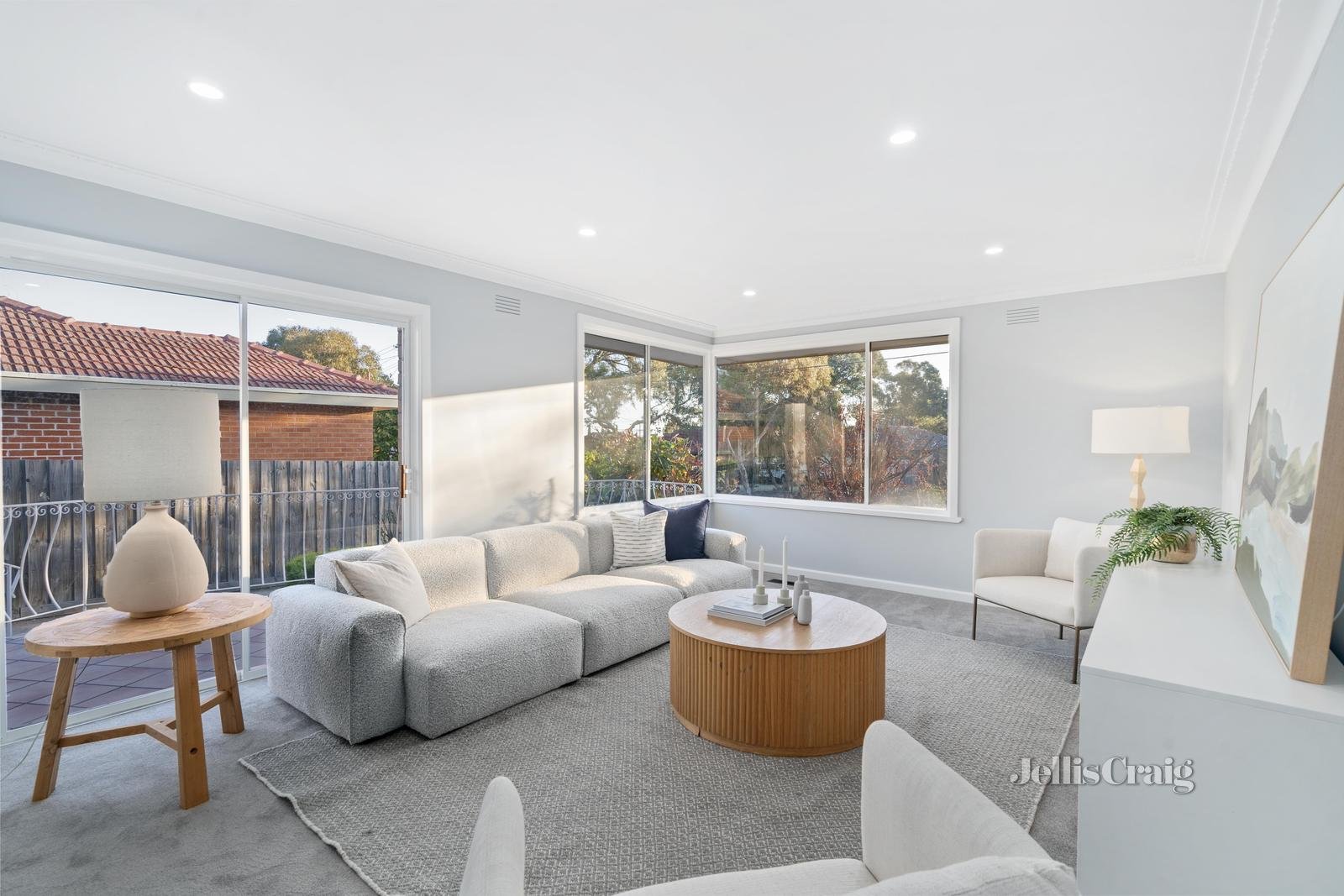 61 Crow Street, Burwood East image 3