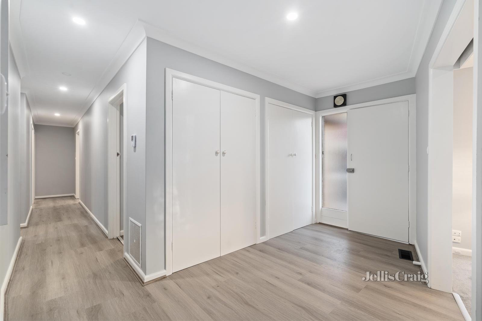 61 Crow Street, Burwood East image 11