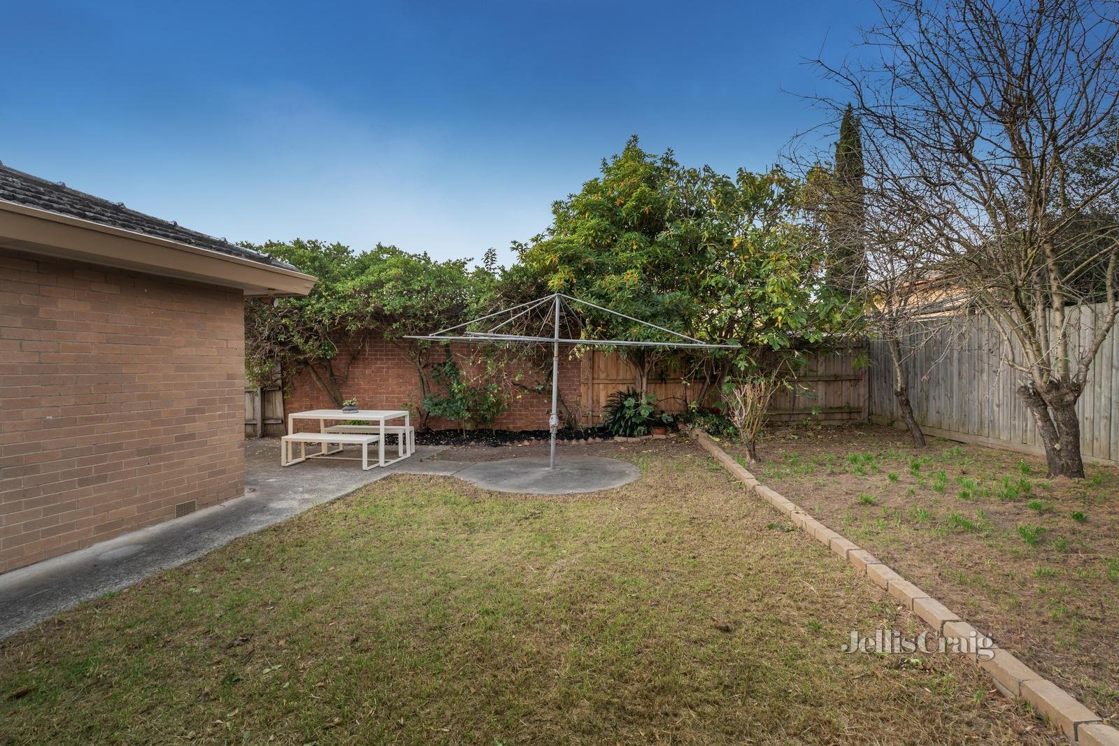 61 Crow Street, Burwood East image 12
