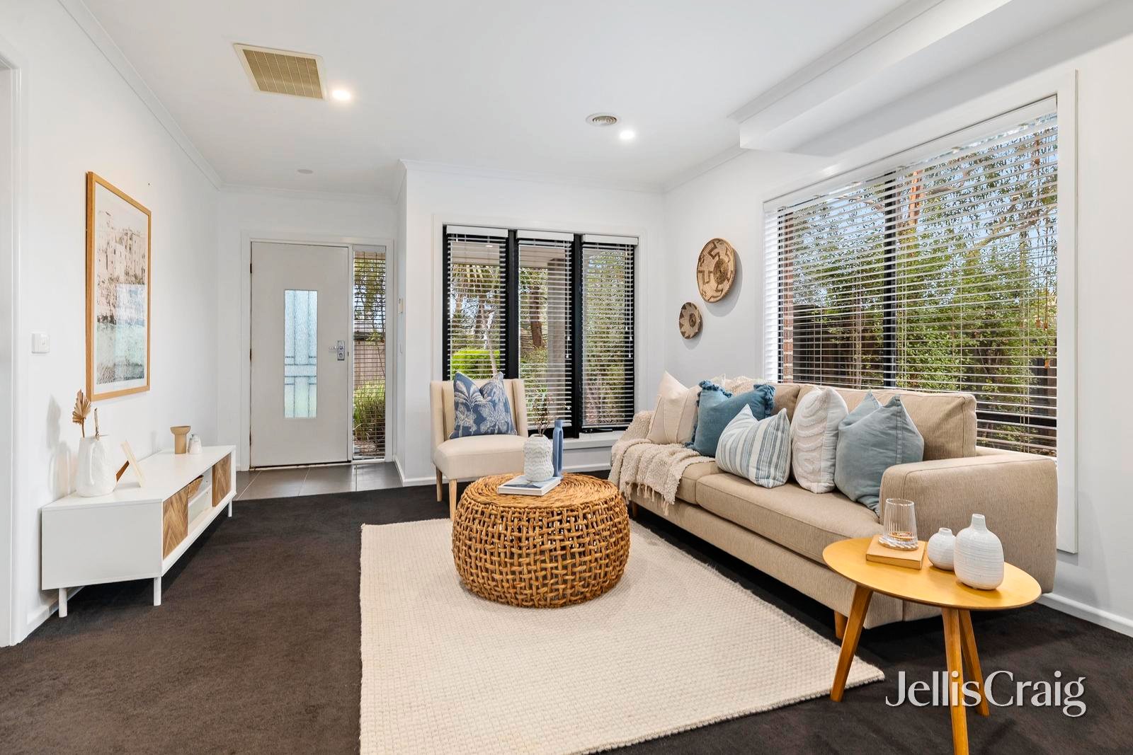 6/1 Green Island Avenue, Mount&nbsp;Martha image 2