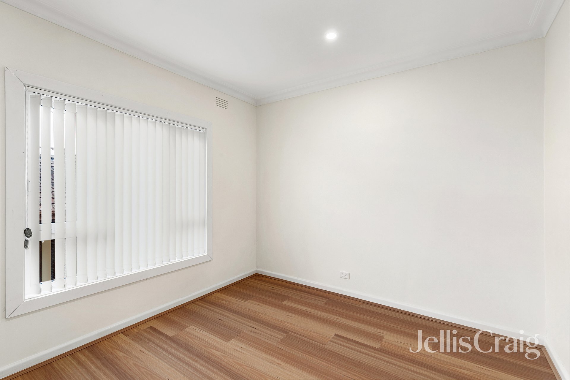 61 Greensborough Road, Macleod image 8