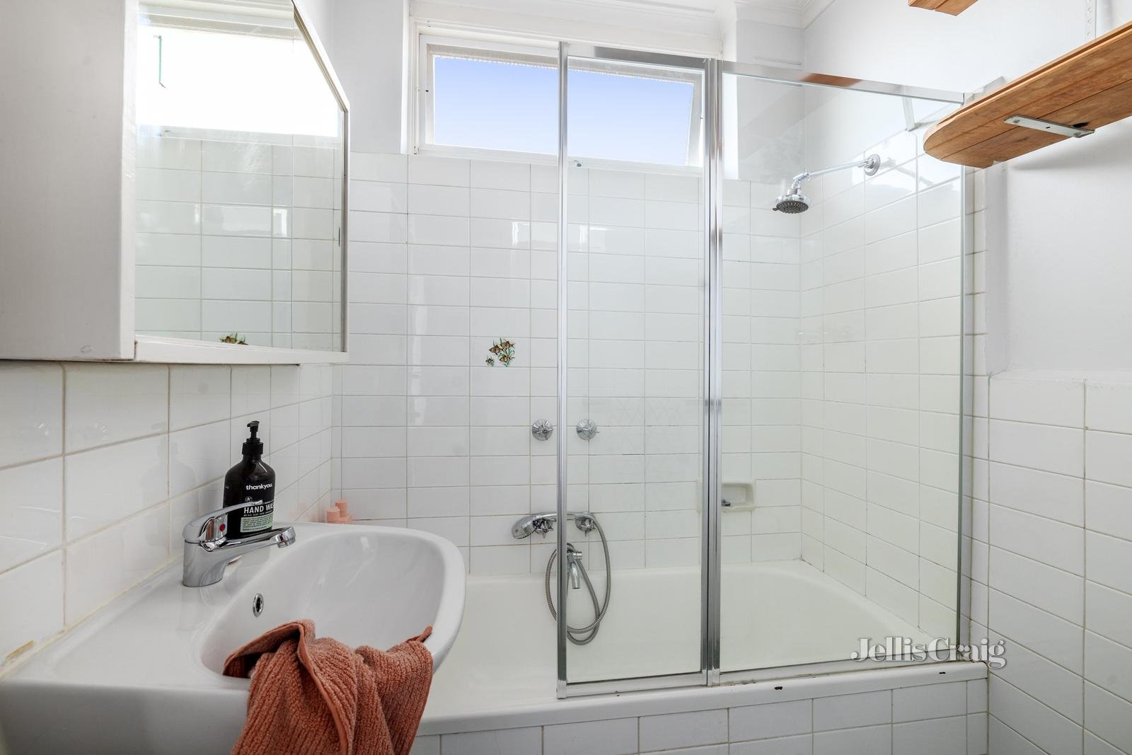 6/1 Hartpury Avenue, Elwood image 5
